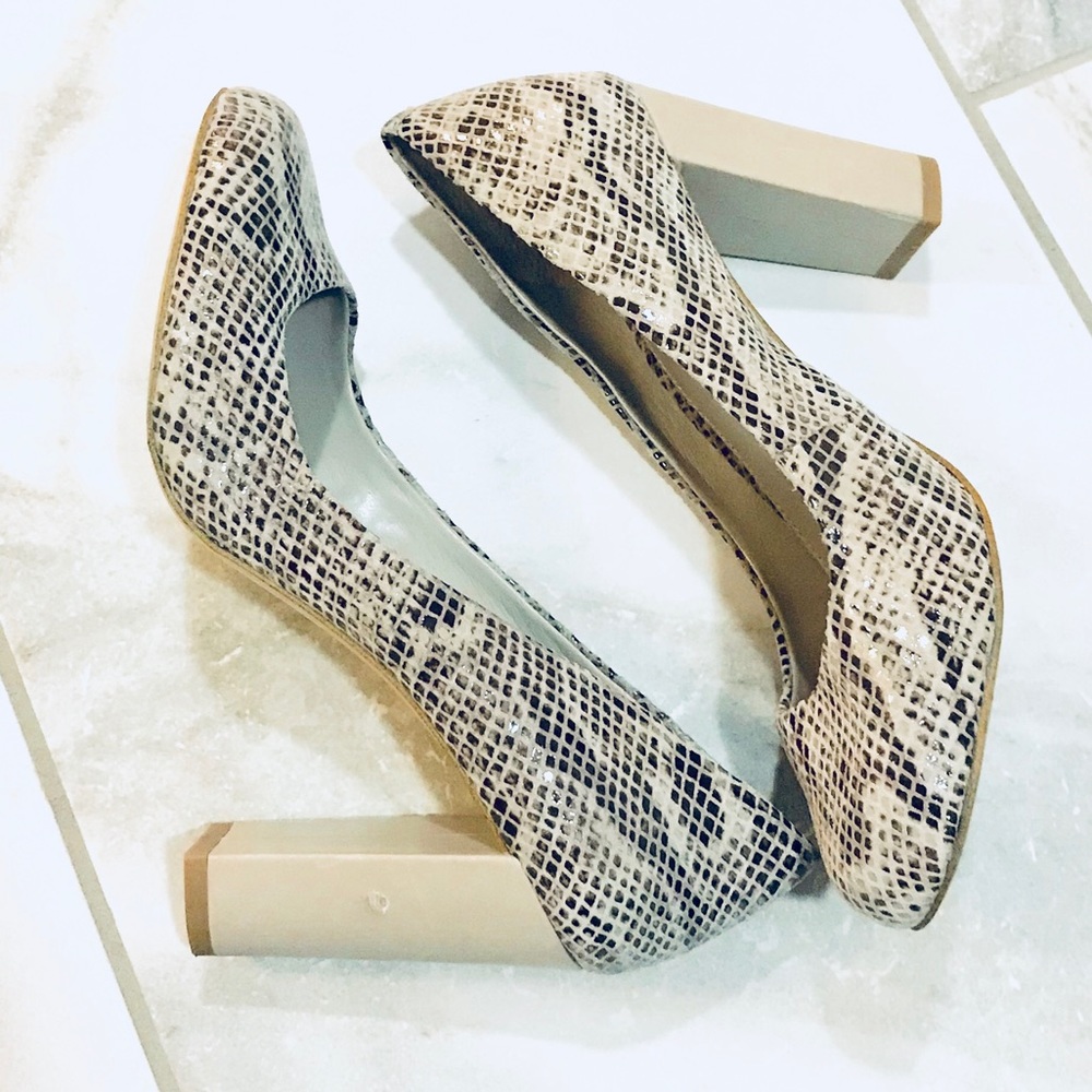Banana Republic Grey Snake Print Heels